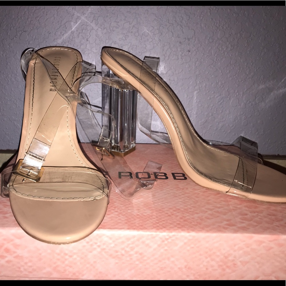 Fashion nova heels